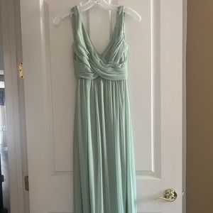 David bridals Bridesmaid dress size 0 mint green no Alterations